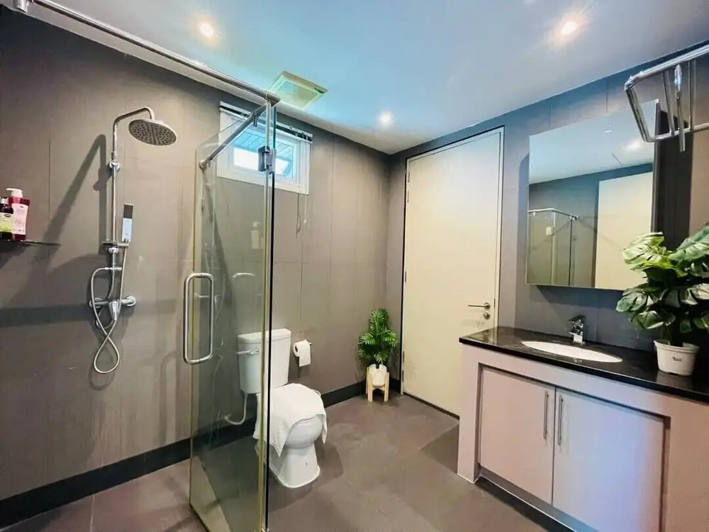 Palm Oasis Pool Villa by Pattaya Holiday