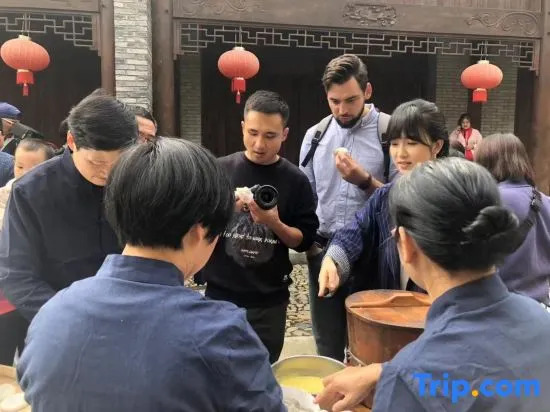 Hangzhou Jiande Meizhuang Homestay (Yanzhou Ancient Street)