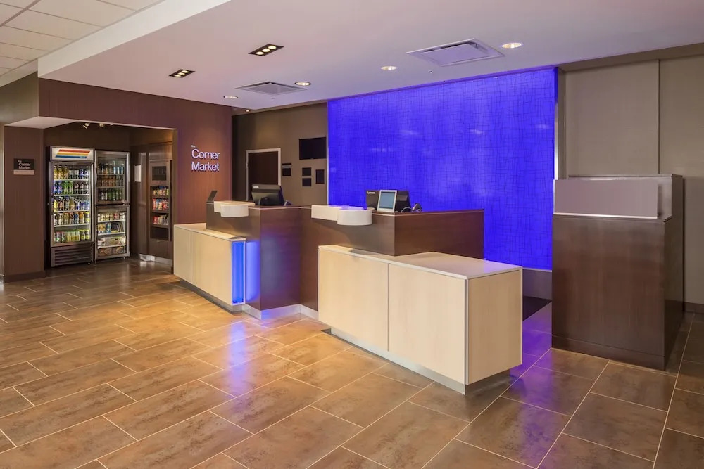 Fairfield Inn & Suites Pittsburgh North/McCandless Crossing