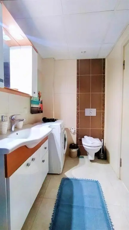 Flat Close to Beach With Balcony in Konyaalti
