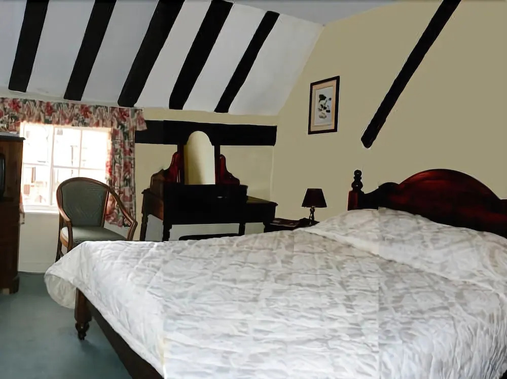 Swan Hotel
