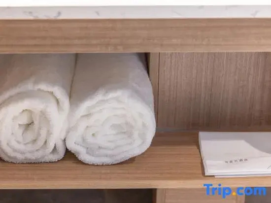 Days Inn Wyndham Guangzhou Baiyun International Airport T2 Terminal