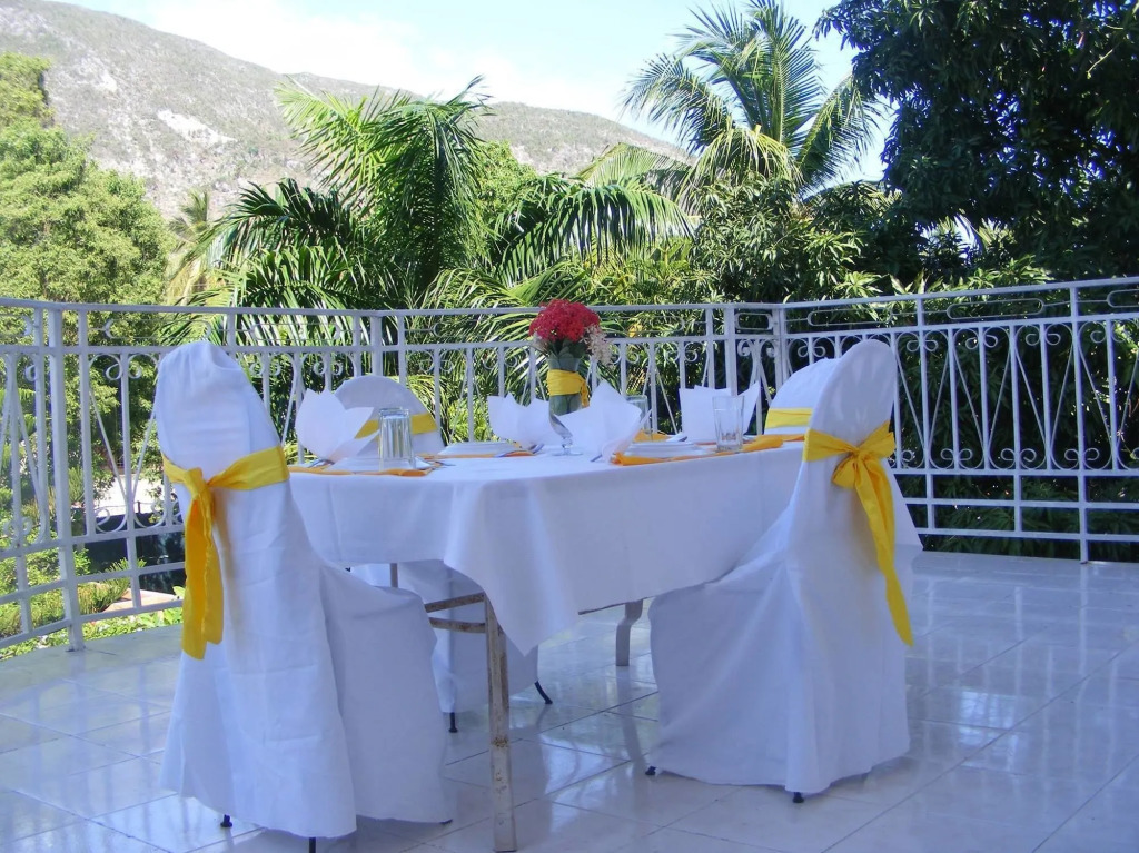 Hotel Jaclef Plaza