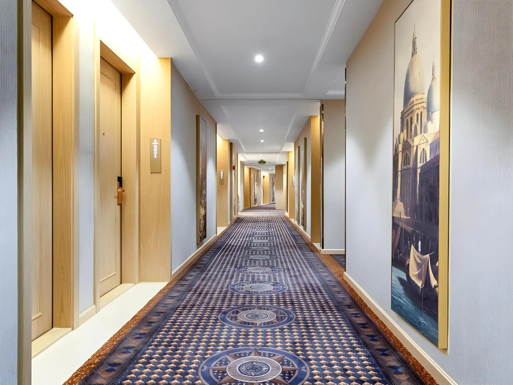 Vienna International Hotel (Dongguan Shipai Ecological Park)