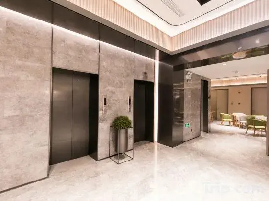 Ji Hotel Shanghai Kaixuan Road