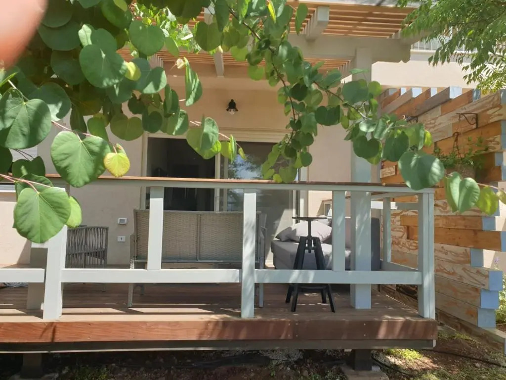 הממלכה הקסומה של מאיה ושלושת הפיות