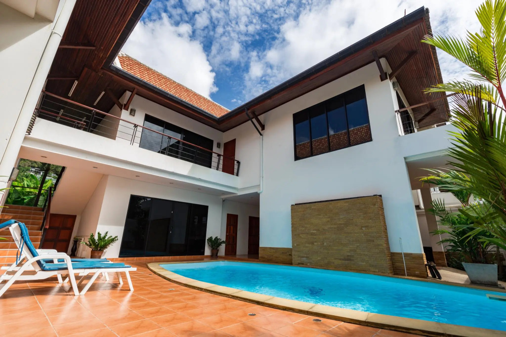 Kata Pool Apartments