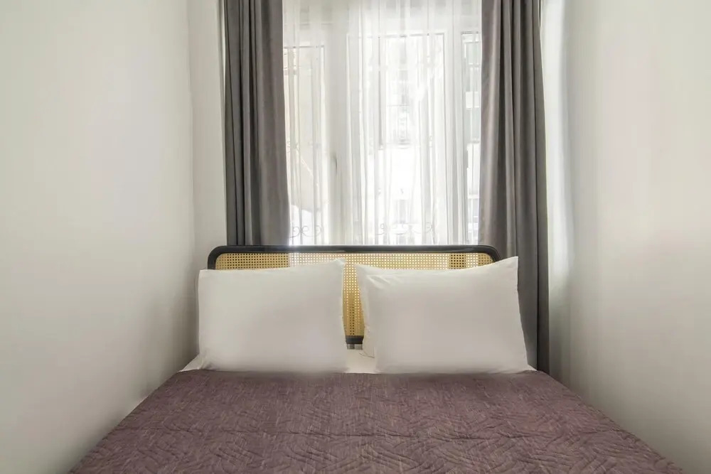 Colorful Flat Near Cevahir Mall and Sisli Metro