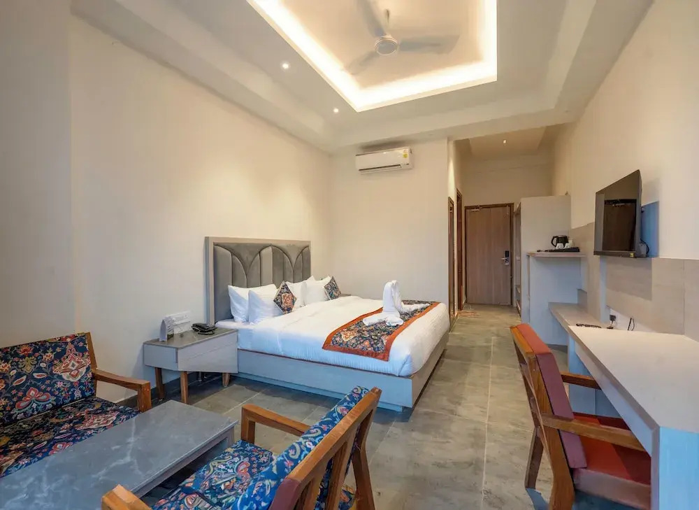 Evara Spa & Resort