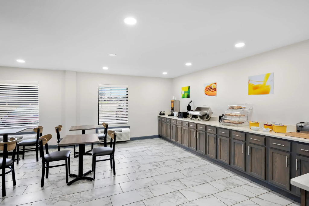 Quality Inn & Suites Monticello