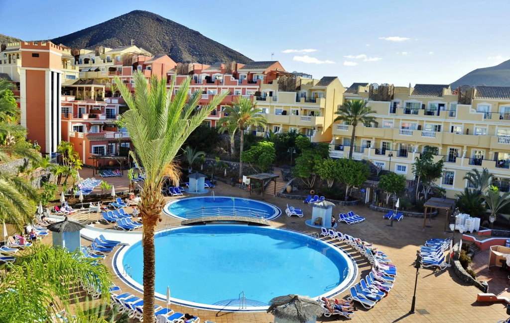 Apartamentos Granada Park