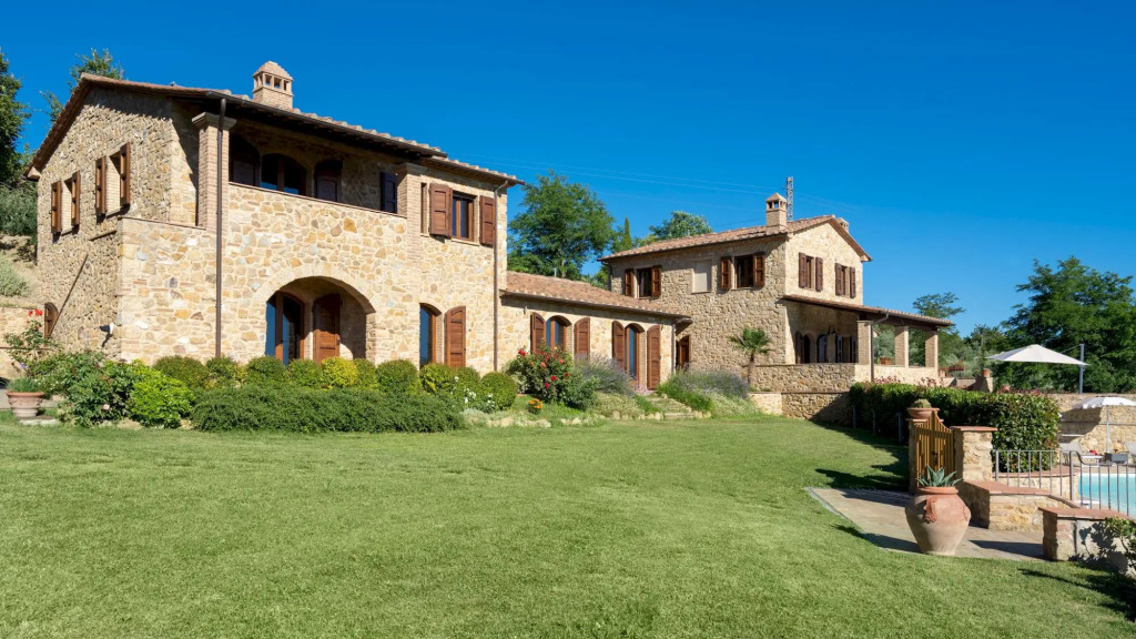 La Vecchia Fonte 15, Emma Villas
