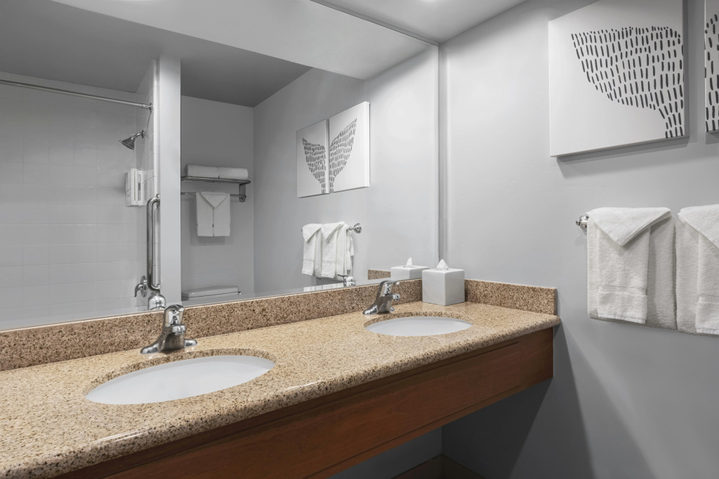 Avila Lighthouse Suites