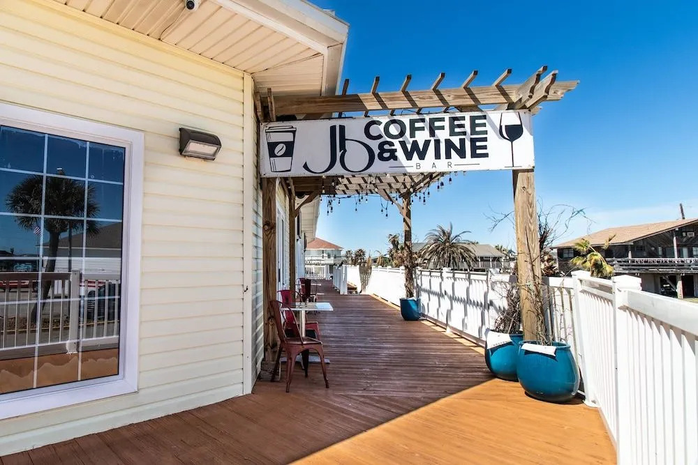 Jolly Roger by Ryson Vacation Rentals