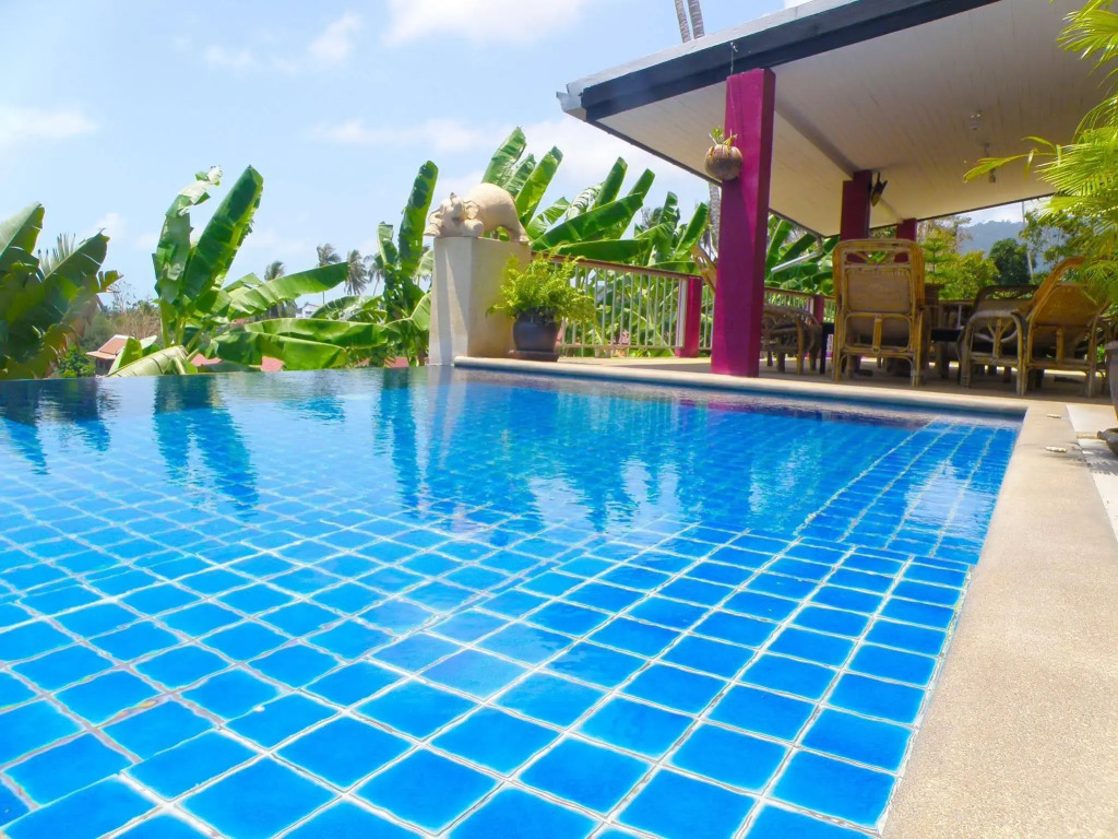 Pink House Guest House Lamai - Pool & Sea View
