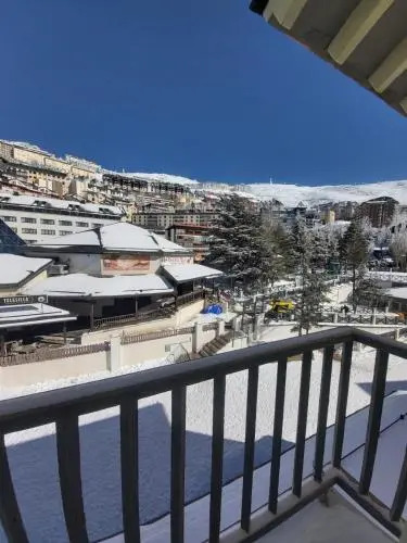 Bed and Snow Family Apartments