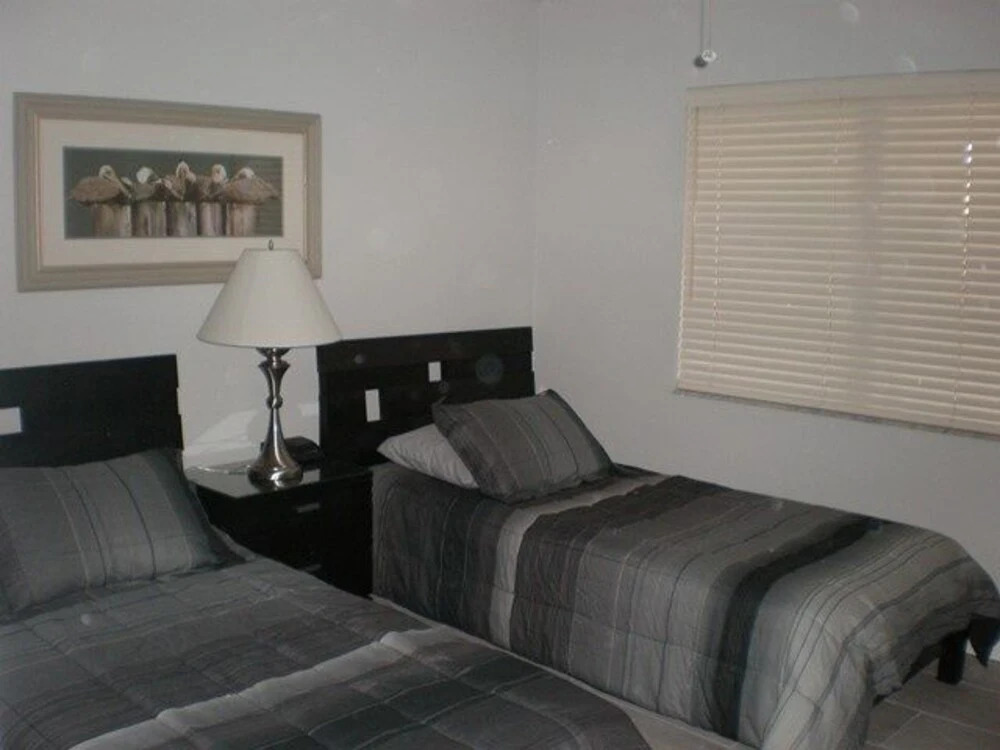 Midnight Cove Ii 932c -spectacular View-updated 2 Bedroom Condo
