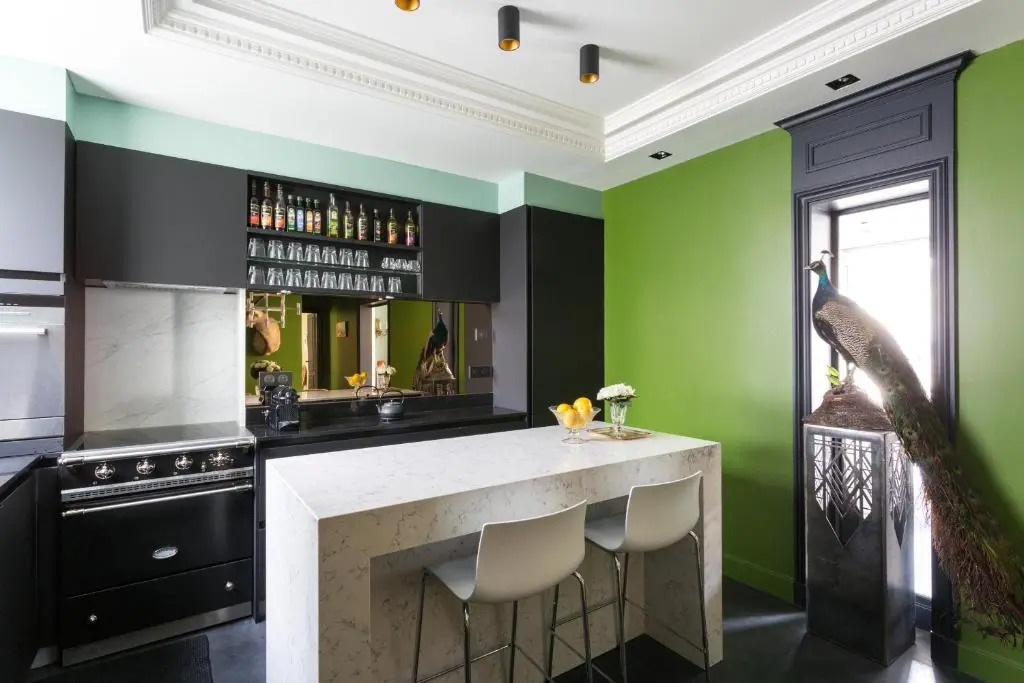 Avenue De La Bourdonnais Iv By Onefinestay