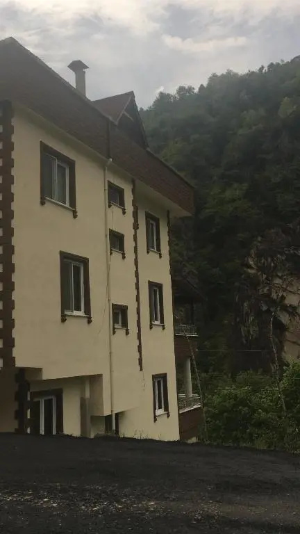 Su Apart