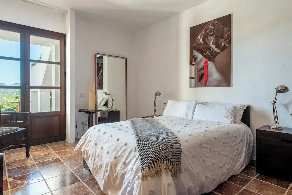 San Josep 6-bed Villa, Sleeps 14, Pool & Sea View