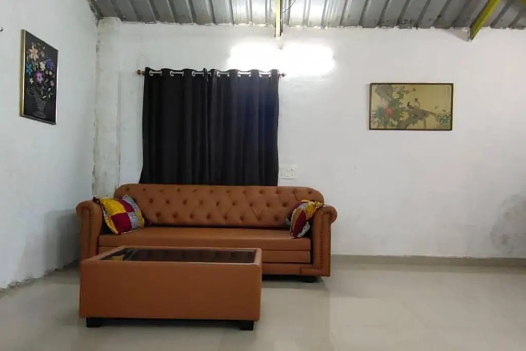 Hill View Residence Room no 7 Top floor City Homes