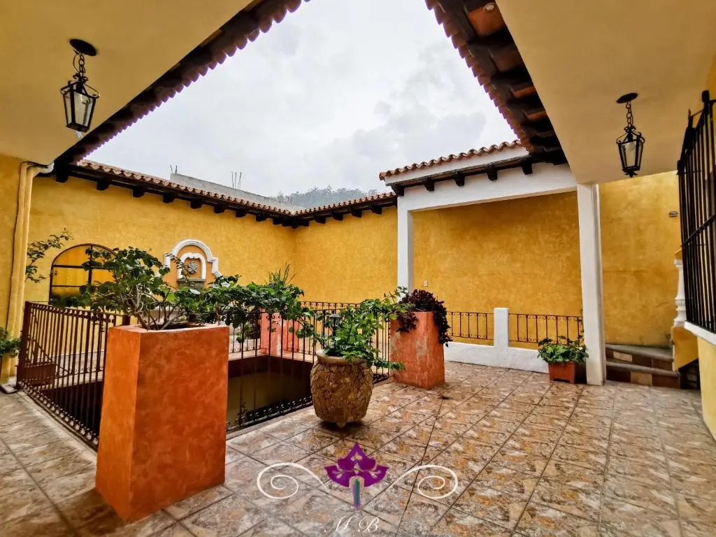 Maison Bougainvillea