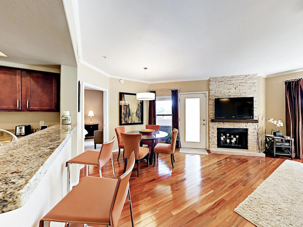 15095 N Thompson Peak Pkwy Condo #2053 2 Bedrooms 2 Bathrooms Condo