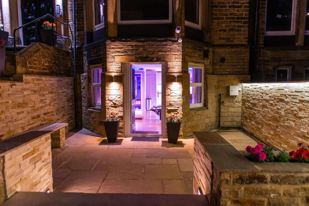 Optimal Apartments