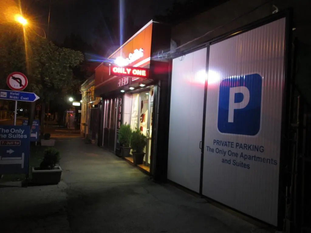 THE ONLY ONE Accommodation