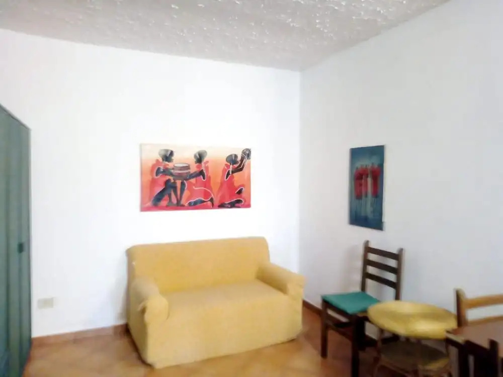 Apartment with One Bedroom in Gaggi, with Furnished Terrace - 11 Km From the Beach