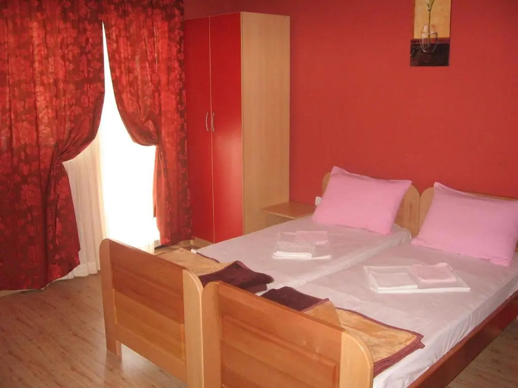 Apartments Srzentic