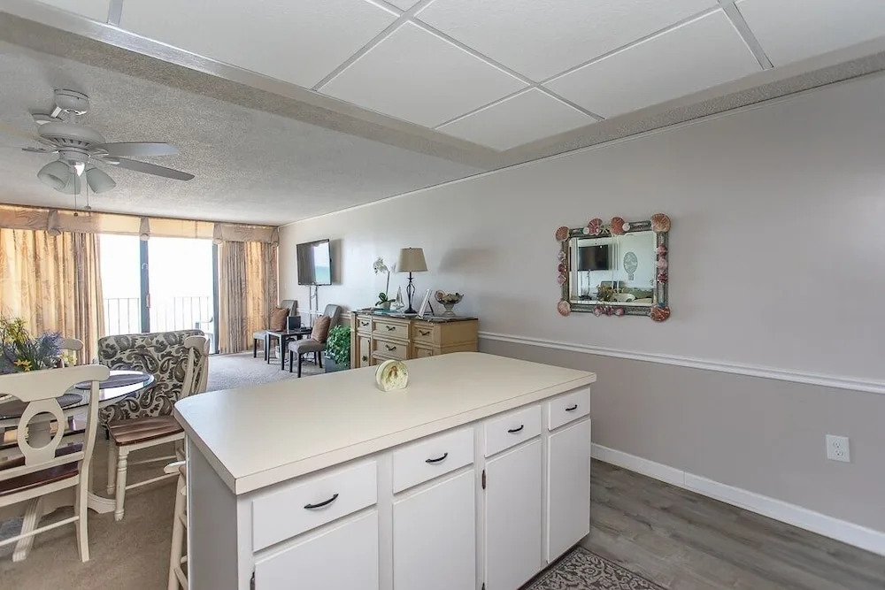 Royal Garden Resort603. 1 Bedroom Condo by RedAwning
