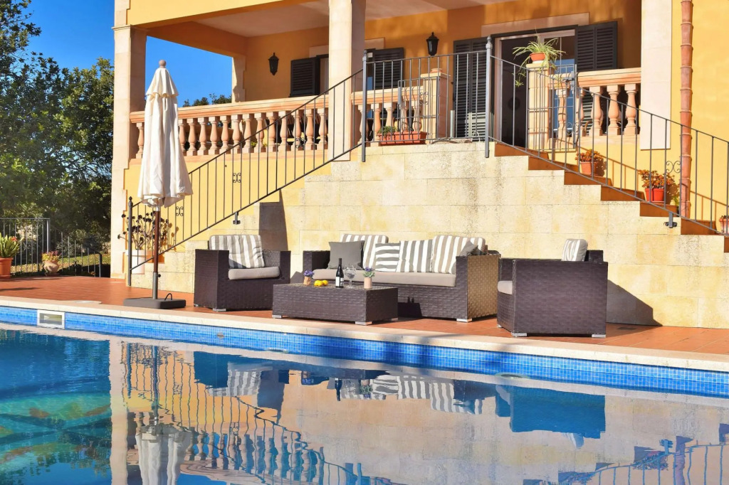 176 Villa Can Claret Gran ET3690 by Mallorca Charme