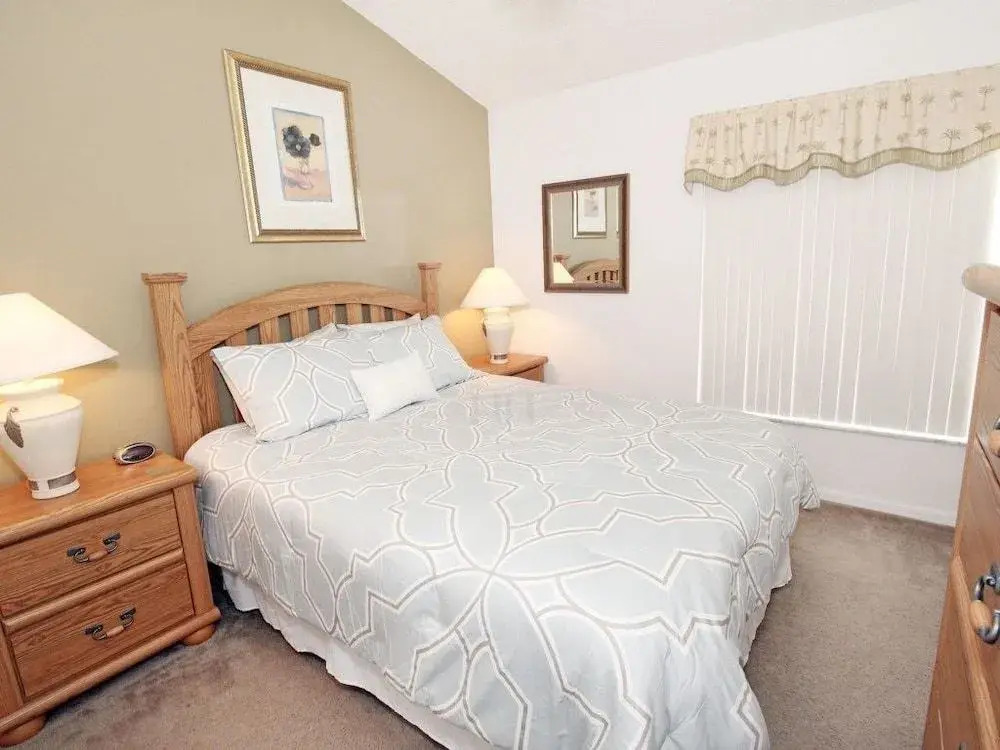 4 Holiday Vacation Home 4 Br home by RedAwning