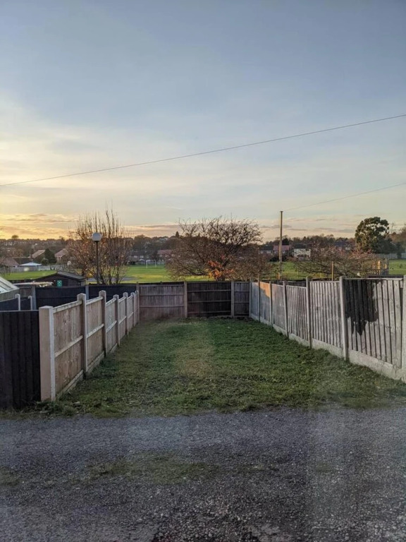 Charming 3-Bed House in Whitwell village
