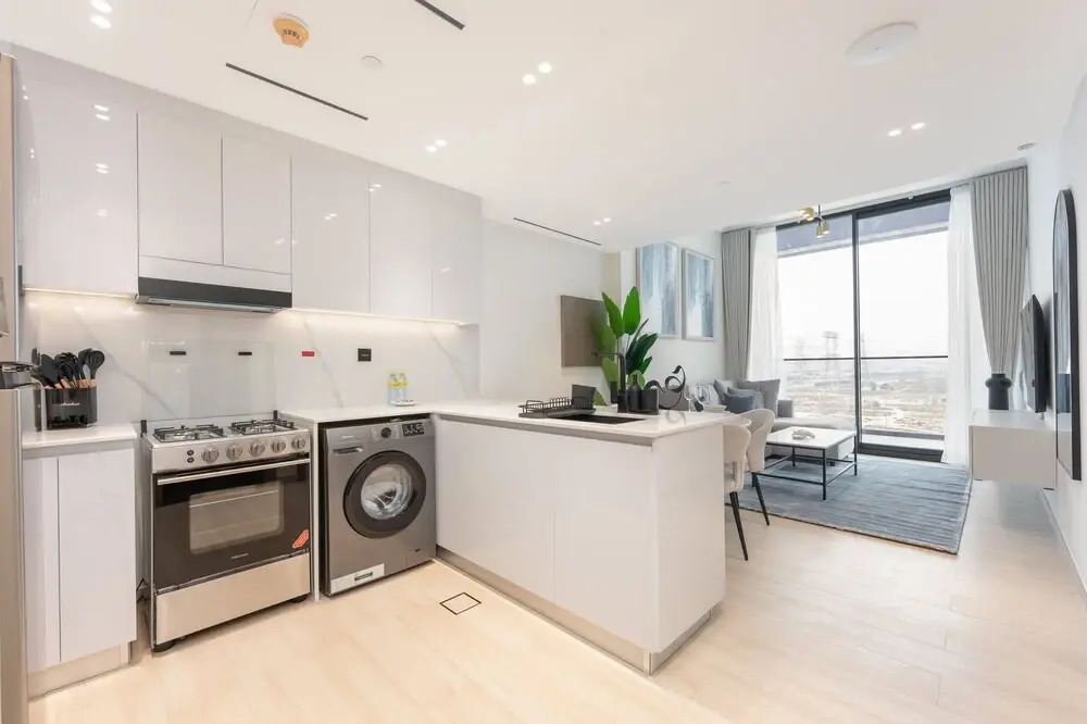 Lovely Apartment in Binghatti Corner That Sleeps 4