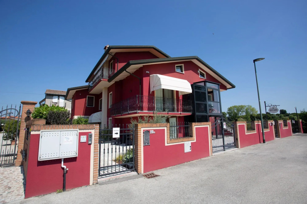 Guest House Dolce Laguna