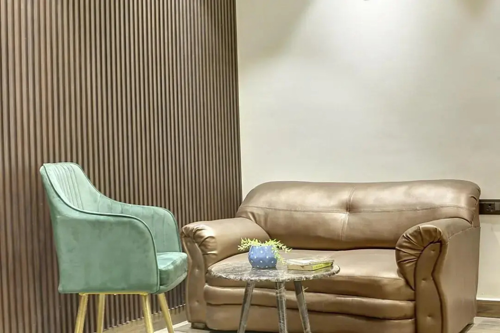 Hotel Kashish Plaza