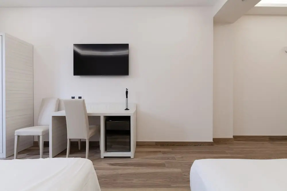 Hub Naples