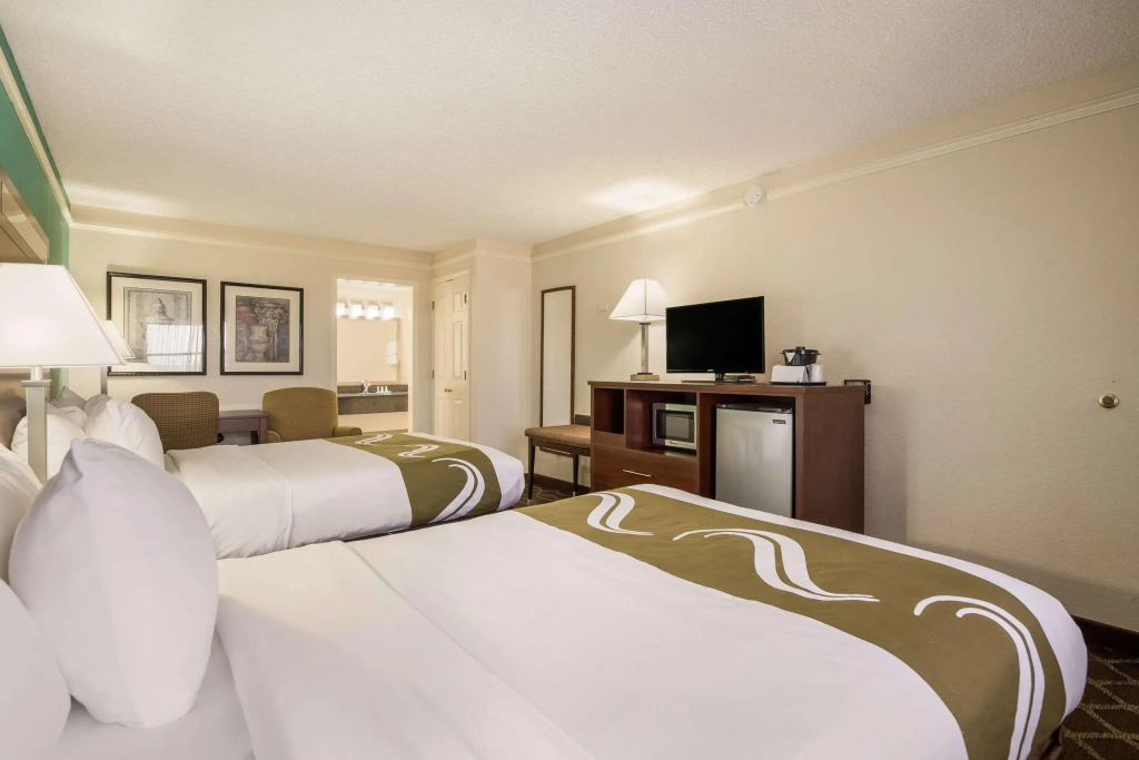Quality Inn Tulsa Central
