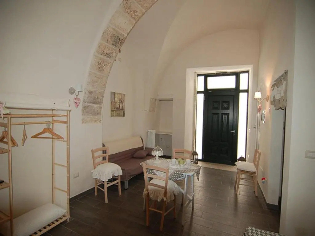 Domus Alba