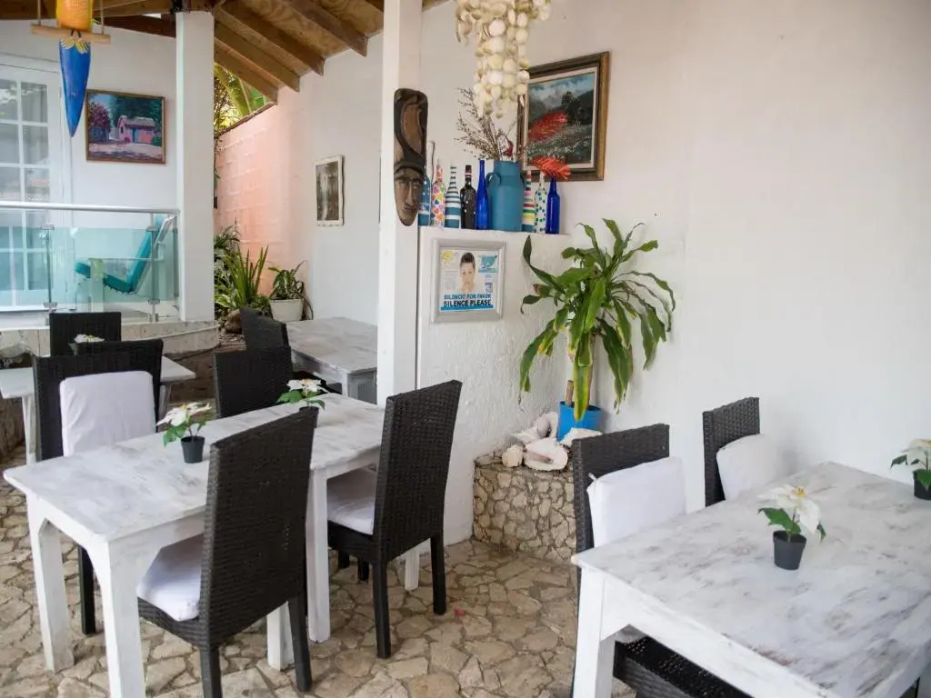 Hotel Neptuno Refugio