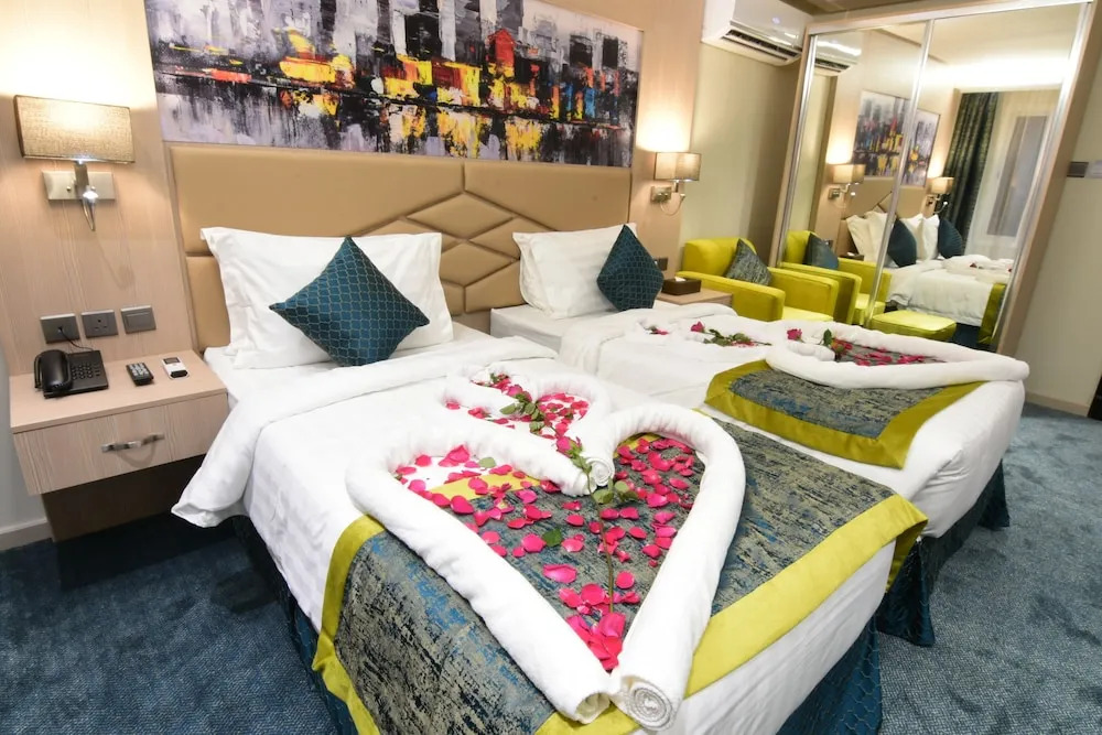 Отель Lahdat Hotel Al Balad