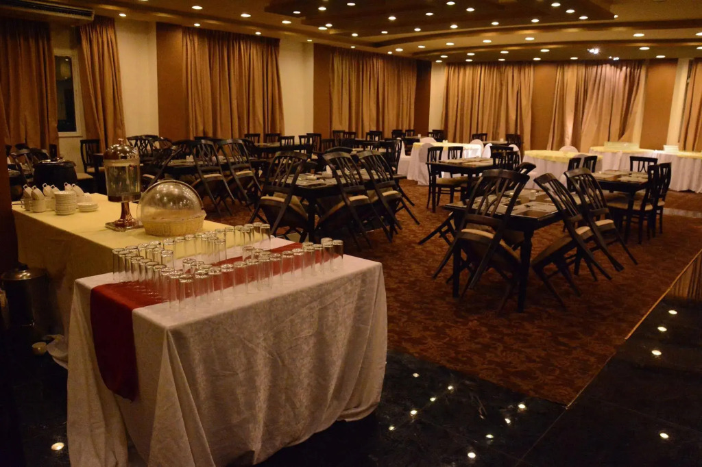 Sandy le Oriental Hotel
