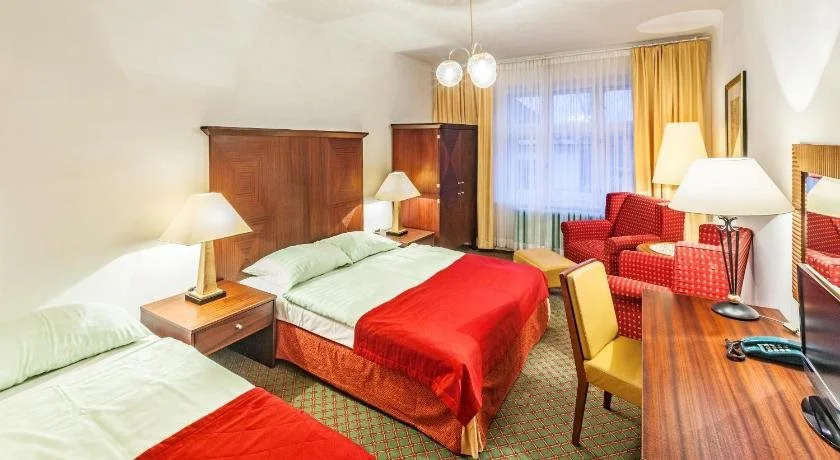 Hotel Grand
