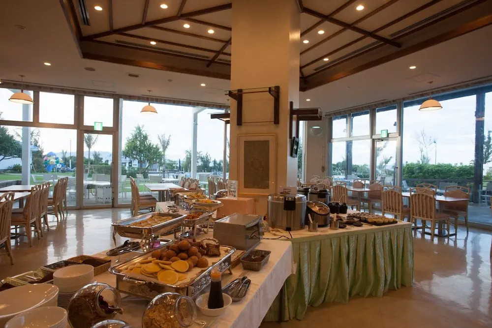 YYY CLUB iE RESORT