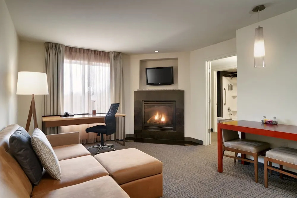 Отель Residence Inn by Marriott Greenville