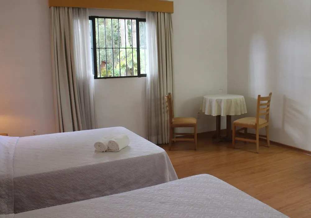Paradies Hotel Express