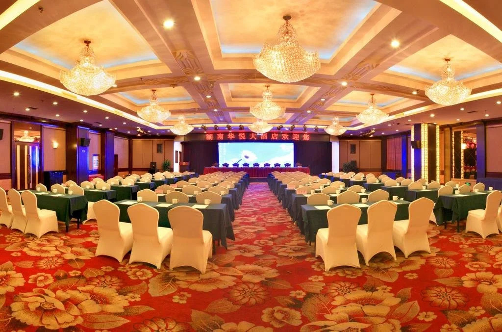 Huayue Hotel