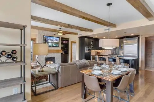 Edgemont 2602 - Luxury Ski-in Ski-out Condo